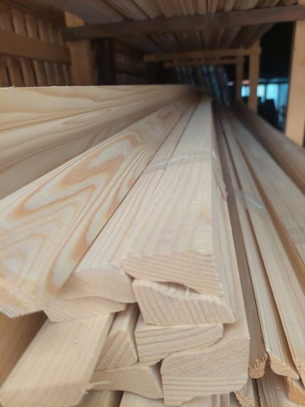 Laminat lajsna 4.5 cm